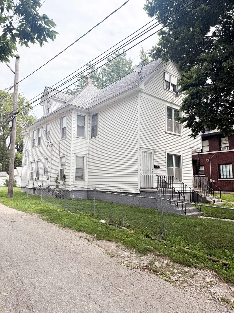 355 E Bourbonnais Street, Kankakee, IL 60901 - #3