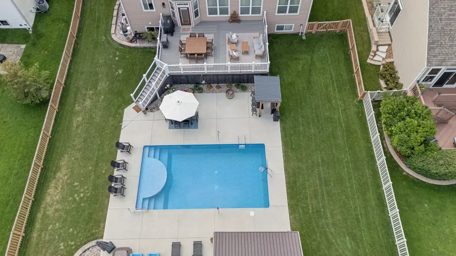 711 Jorstad Drive, North Aurora, IL 60542 - #3