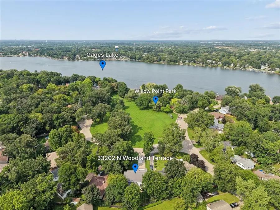 33202 N Woodland Terrace, Grayslake, IL 60030 - #2