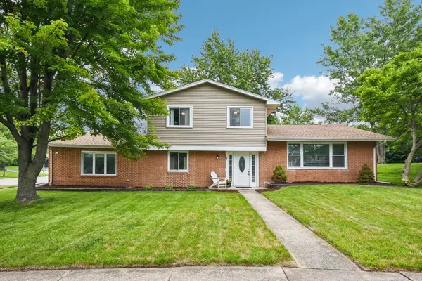 7 Derbyshire Court, Bolingbrook, IL 60440