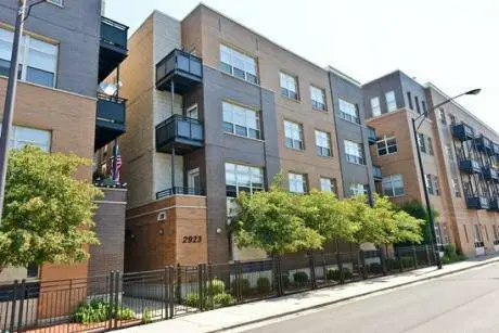 2923 N Clybourn Avenue #204, Chicago, IL 60618