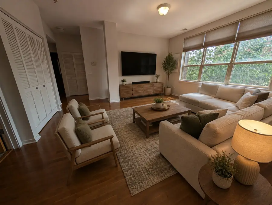 2923 N Clybourn Avenue #204, Chicago, IL 60618 - #2