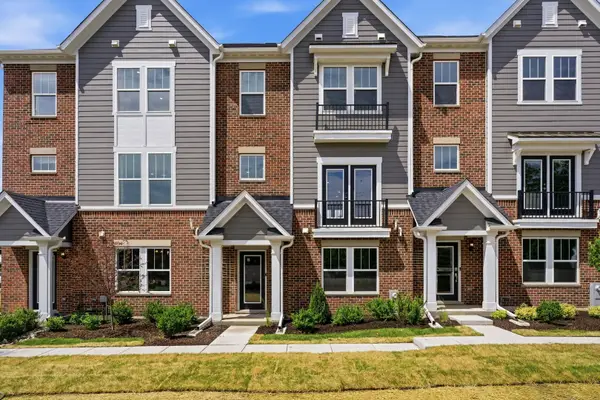 217 Steeple Bush Lane #10242, Schaumburg, IL 60193