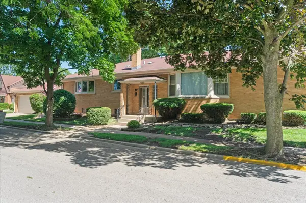 418 East End Avenue, Hillside, IL 60162