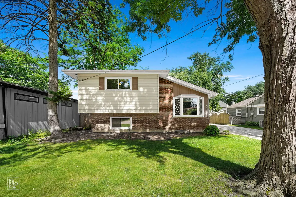 511 S Highland Avenue, Lombard, IL 60148 - #1