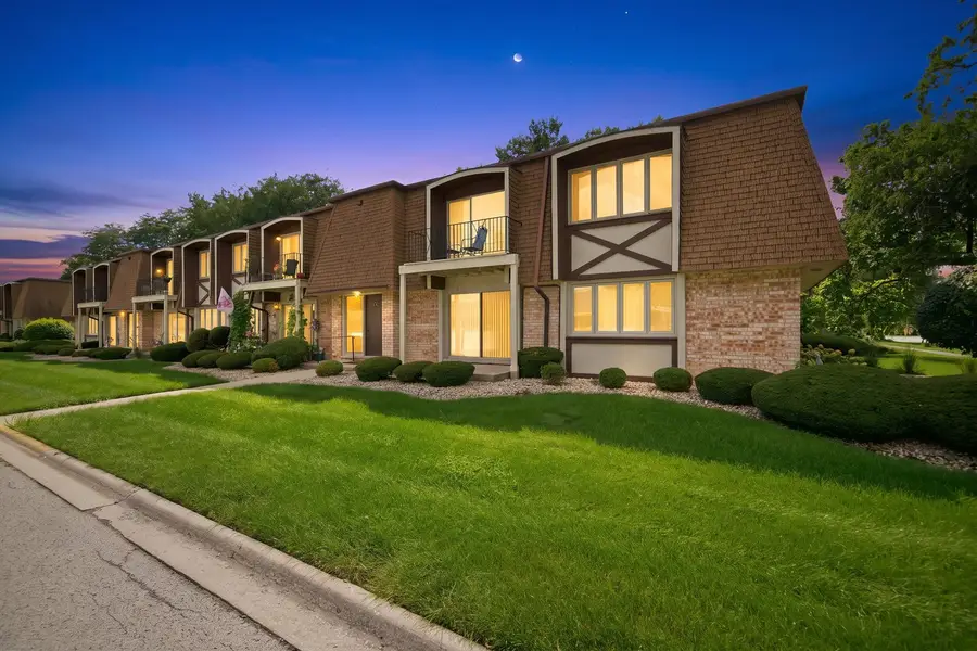 12720 Carriage Lane #F1, Crestwood, IL 60418 - #2