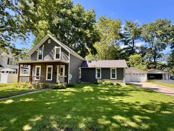 607 E Chamberlin Street, Dixon, IL 61021