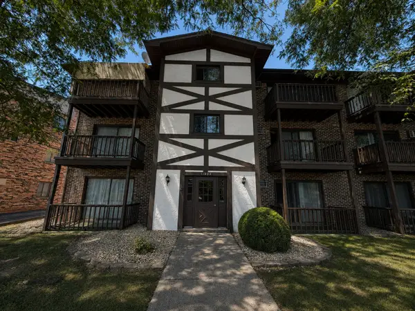 11804 S Komensky Avenue #202, Alsip, IL 60803