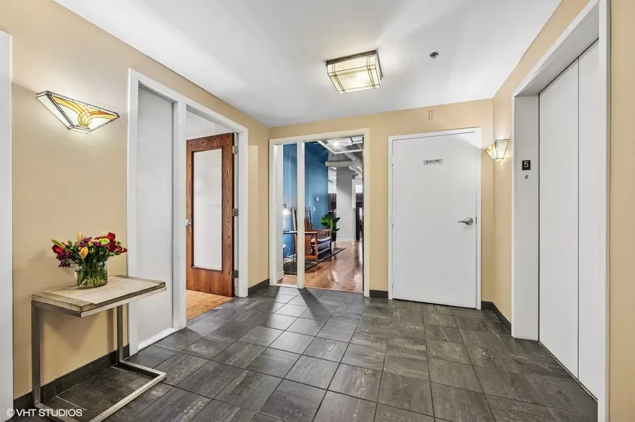 6 E Monroe Street #500, Chicago, IL 60603 - #3