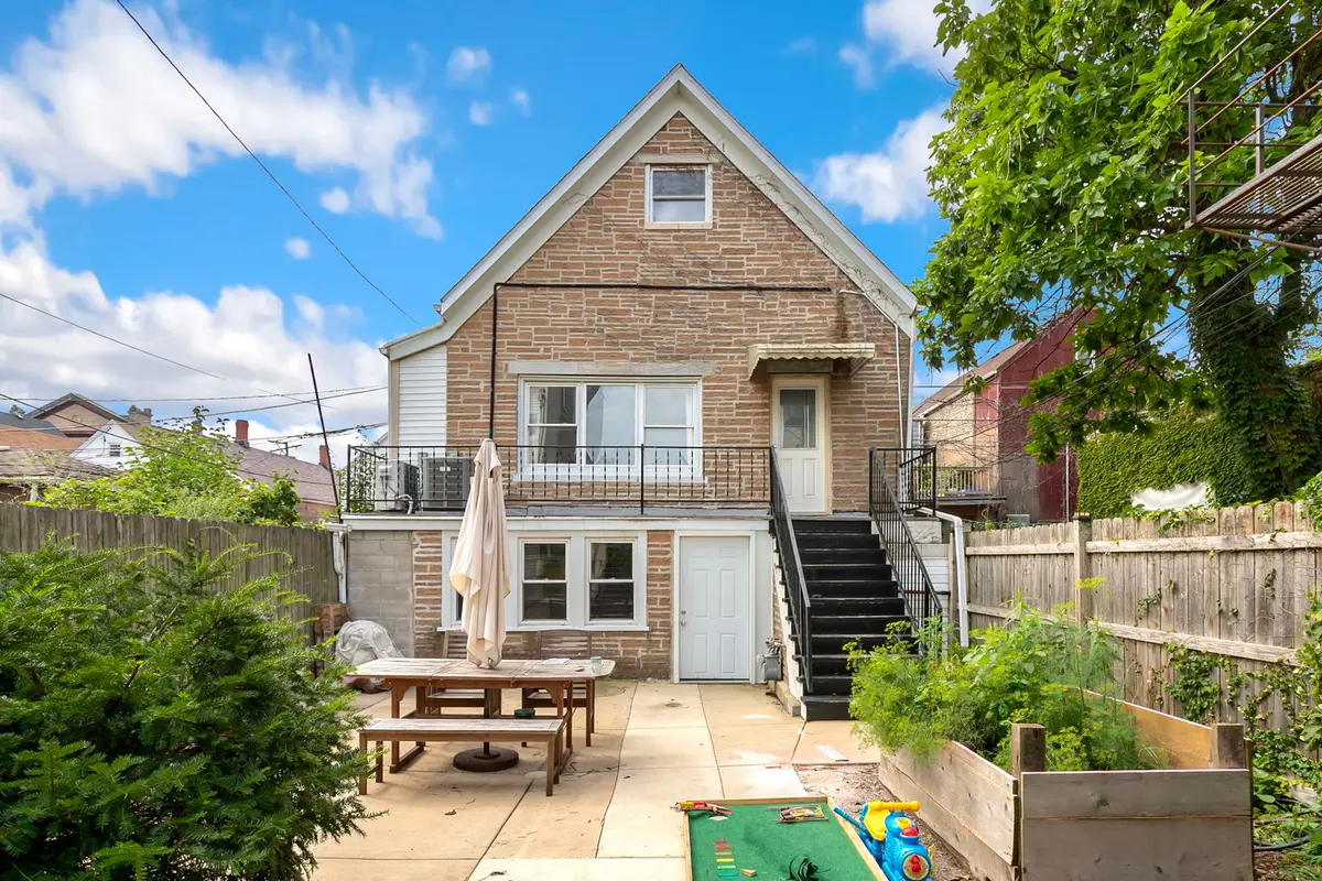 941 W 32nd Street, Chicago, IL 60608 - #1