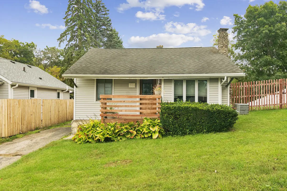 5506 E Lake Shore Drive, Wonder Lake, IL 60097 - #1