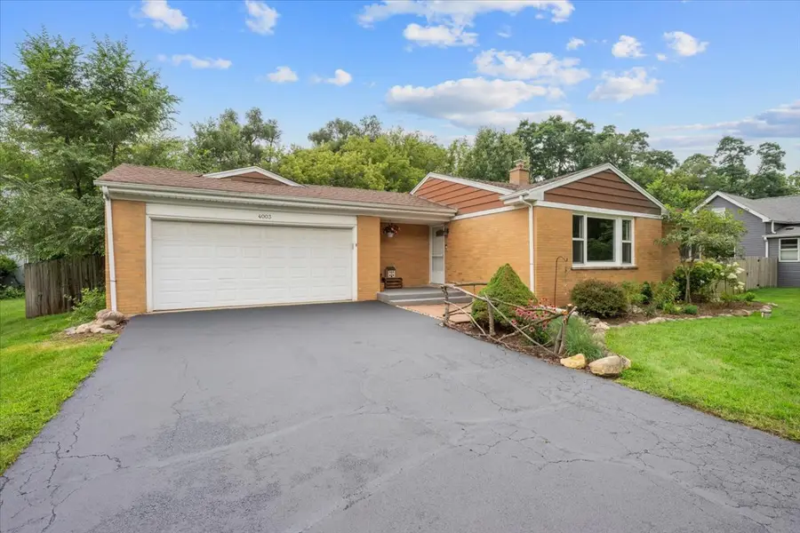 4003 Mccabe Avenue, Crystal Lake, IL 60014 - #2