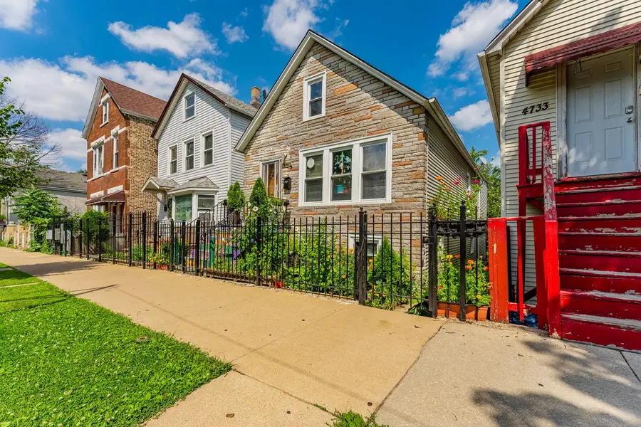 4731 S Honore Street, Chicago, IL 60609 - #2