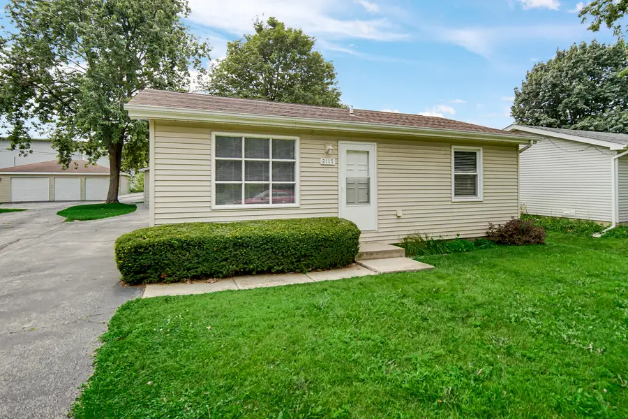 2117 Greengold Street, Crest Hill, IL 60403 - #3