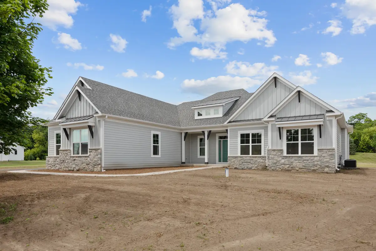 2907 Pioneer Oaks Drive, Ringwood, IL 60072 - #1