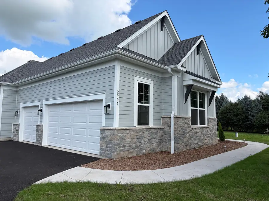 2907 Pioneer Oaks Drive, Ringwood, IL 60072 - #2