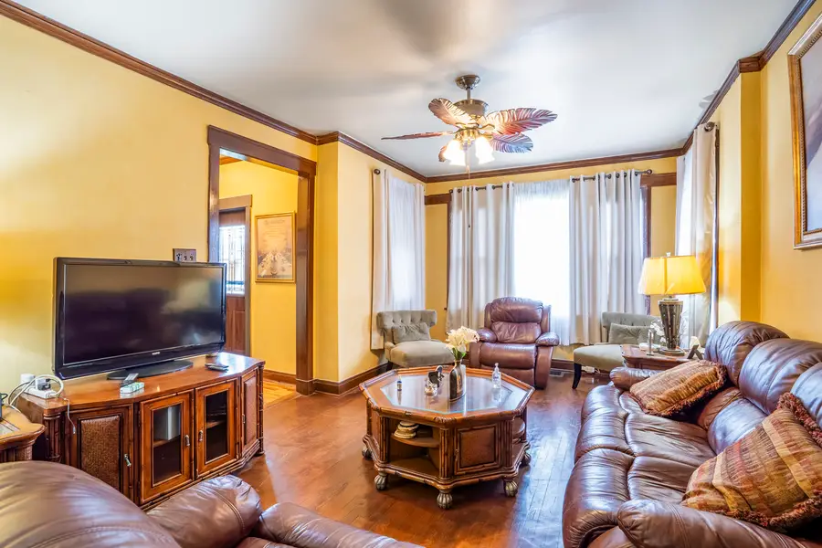 1533 N Menard Avenue, Chicago, IL 60651 - #2