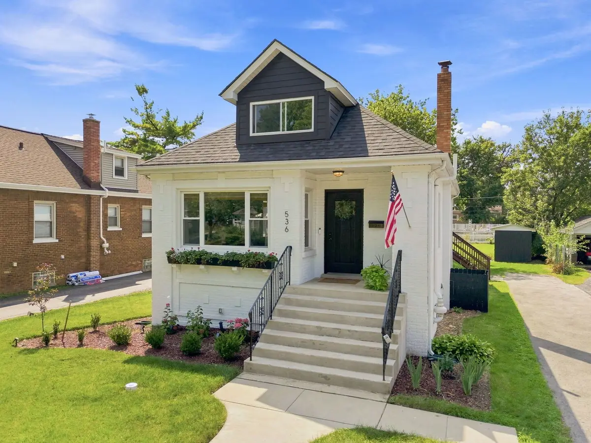 536 S Wisconsin Avenue, Villa Park, IL 60181 - #1