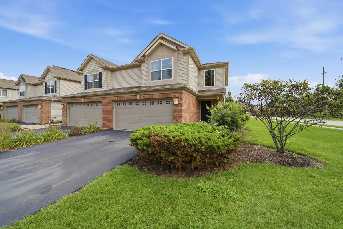 1541 Pauline Circle, Mundelein, IL 60060 - #1