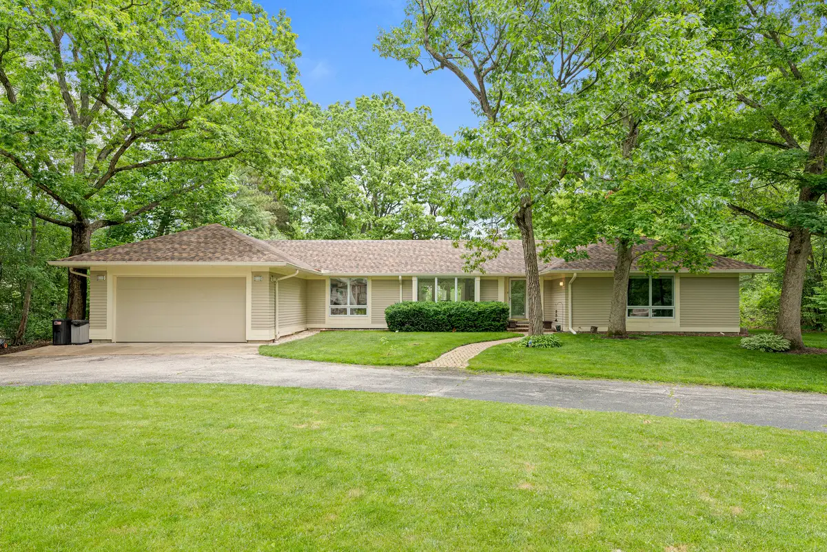 1355 Woodland Lane, Riverwoods, IL 60015 - #1
