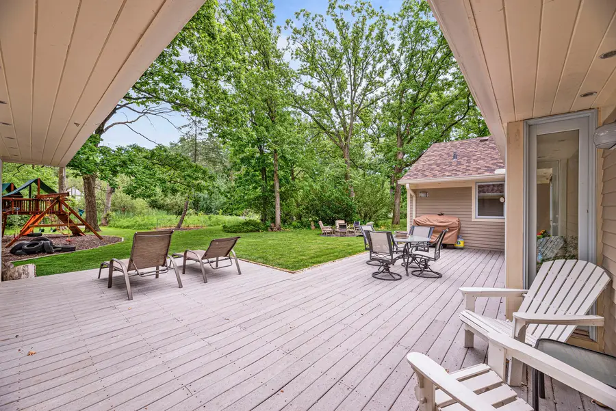 1355 Woodland Lane, Riverwoods, IL 60015 - #3
