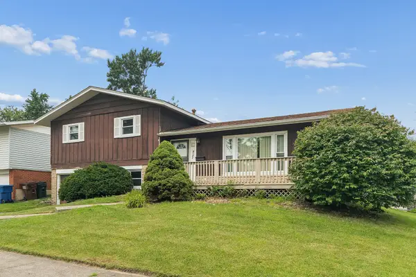 6142 Rob Roy Drive, Oak Forest, IL 60452