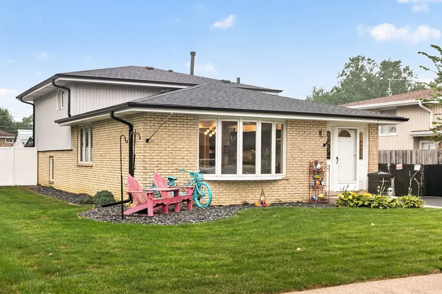 13616 Lavergne Avenue, Crestwood, IL 60418 - #2