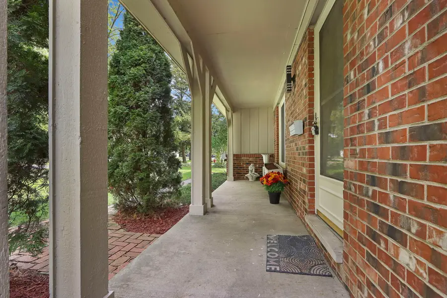 713 Dawes Street, Libertyville, IL 60048 - #2