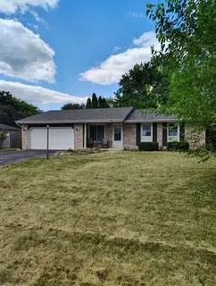 136 Dolores Street, Oswego, IL 60543