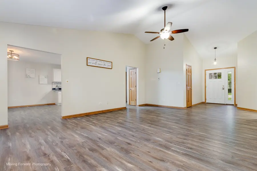 108 S Union Street, Newark, IL 60541 - #3