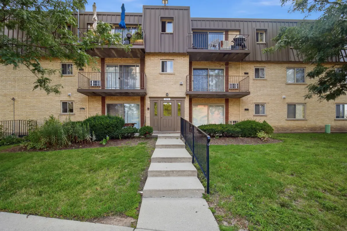 573 Fairway View Drive #1B, Wheeling, IL 60090 - #1