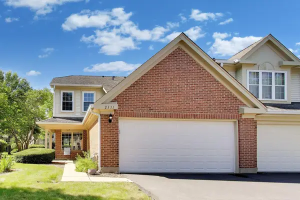 2331 Sedgfield Court, Schaumburg, IL 60194