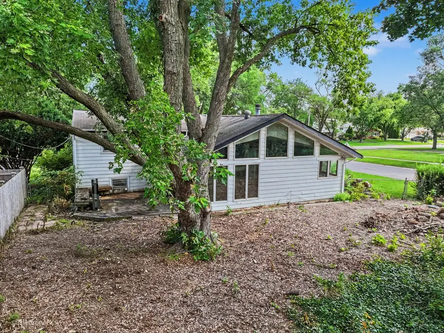 1120 E Prairie Avenue, Wheaton, IL 60187 - #3