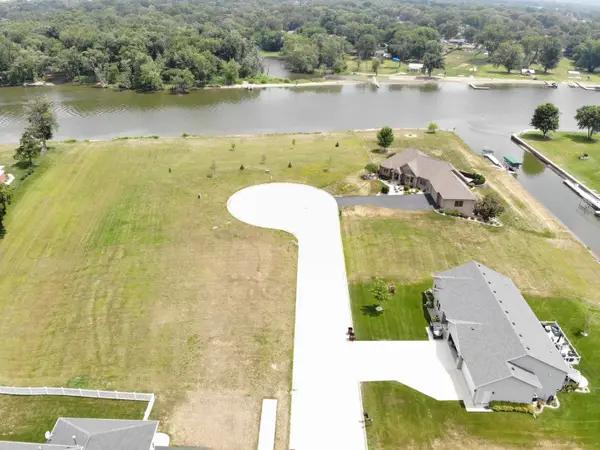 1272 Summerland Key, Machesney Park, IL 61103