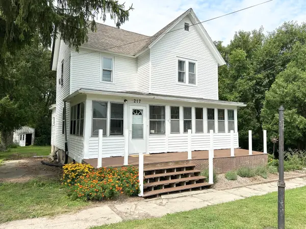217 E Dorion Street, Beaverville, IL 60912