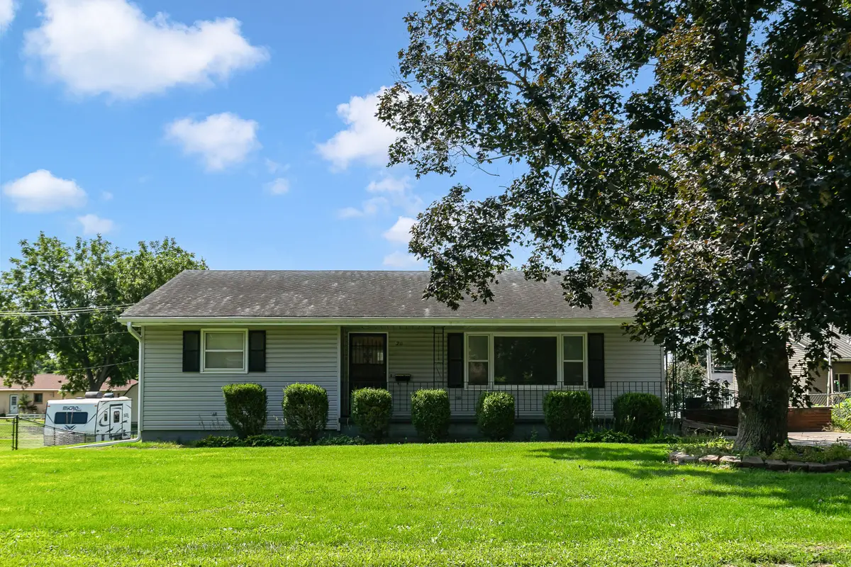 211 W Lincolnway, Wheatland, IA 52777 - #1