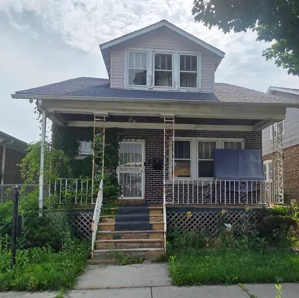 9905 S Yale Avenue, Chicago, IL 60628