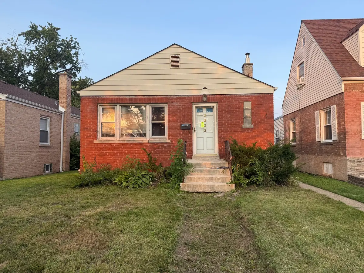 2003 S 20th Avenue, Broadview, IL 60155 - #1