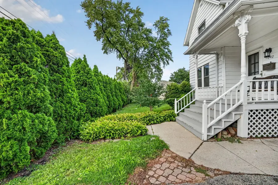 742 S 4th Street, Dekalb, IL 60115 - #3