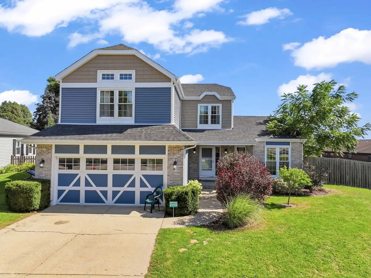 5004 Glenbrook Trail W, McHenry, IL 60050 - #1