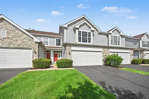 2416 Georgetown Circle, Aurora, IL 60503