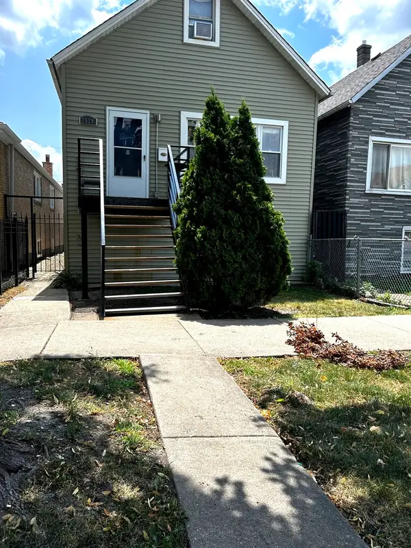 2529 W 39th Place, Chicago, IL 60632