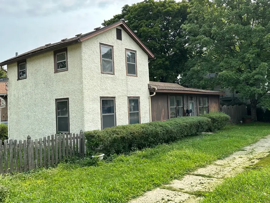 404 E 9th Street, Lockport, IL 60441 - #2