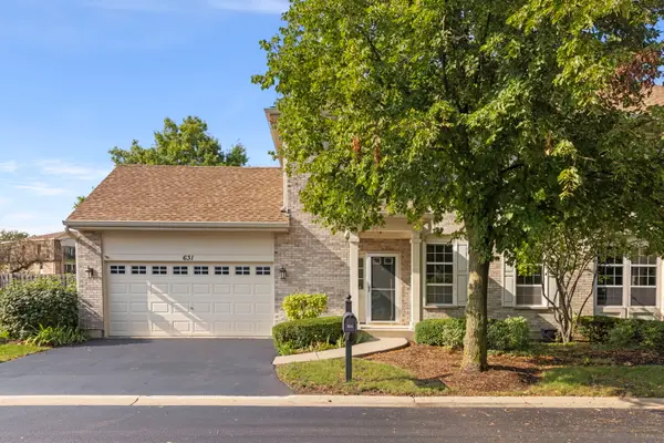 631 Dunhill Lane, Carol Stream, IL 60188