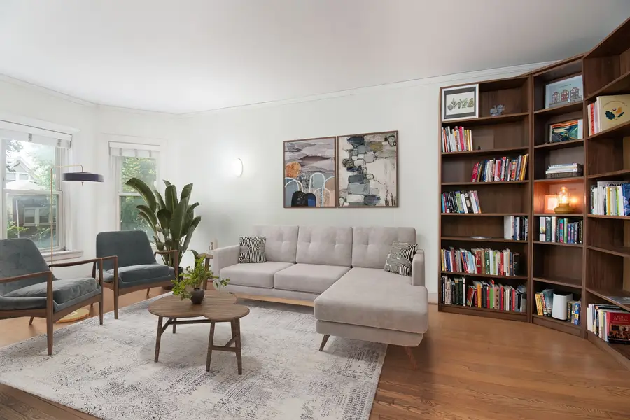 1730 W Foster Avenue #1, Chicago, IL 60640 - #2