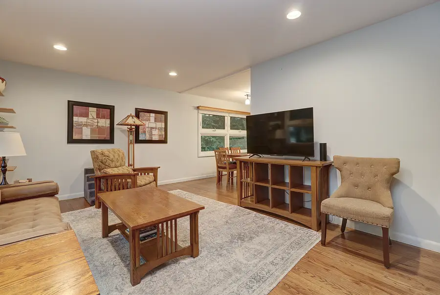 520 S Beverly Street, Wheaton, IL 60187 - #2