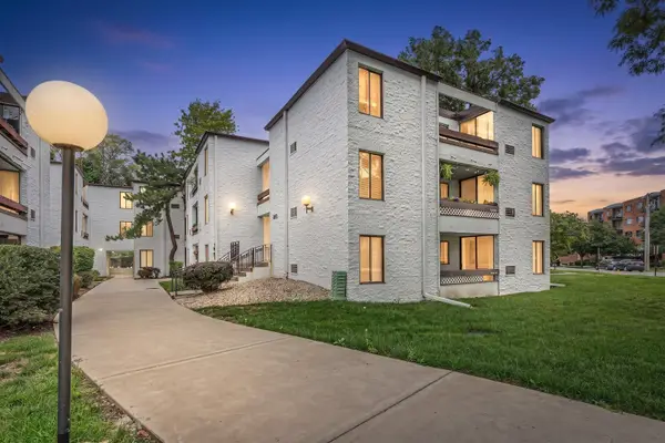 322 W Miner Street #1C, Arlington Heights, IL 60005
