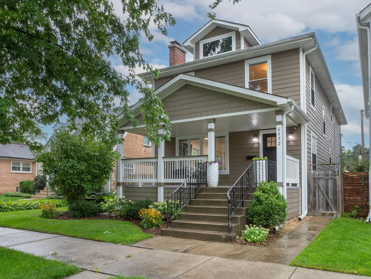 6552 N Oxford Avenue, Chicago, IL 60631 - #1
