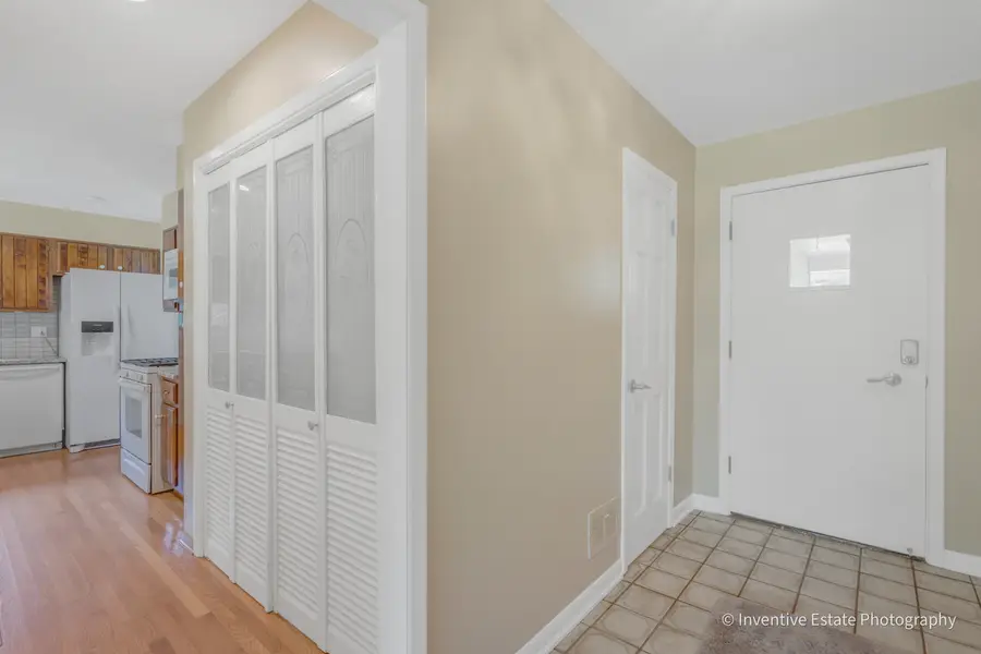 825 Oxford Street, Downers Grove, IL 60516 - #3