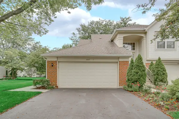 445 Cromwell Circle #1, Bartlett, IL 60103